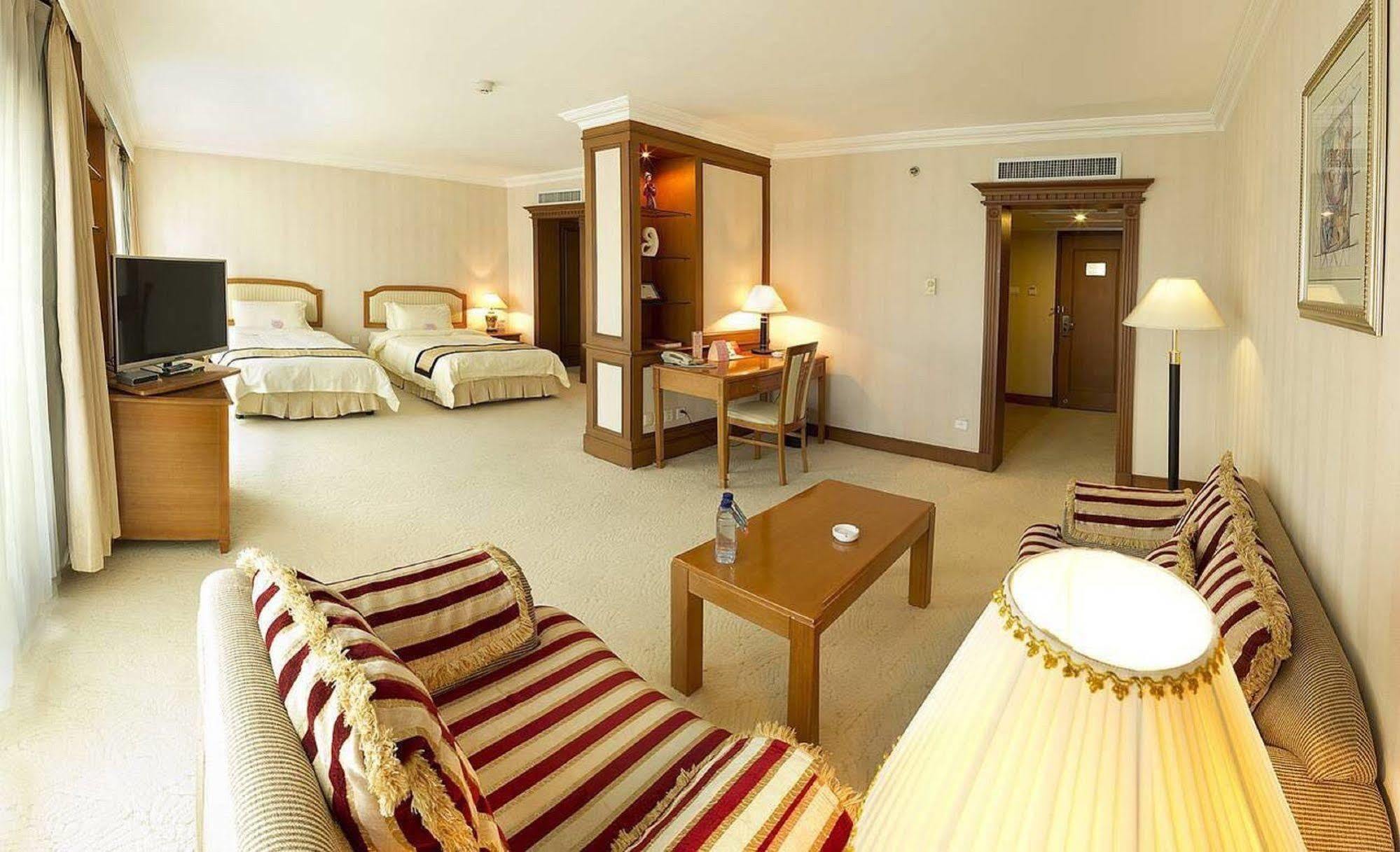 Zhongshan Hotel Dalian Luaran gambar